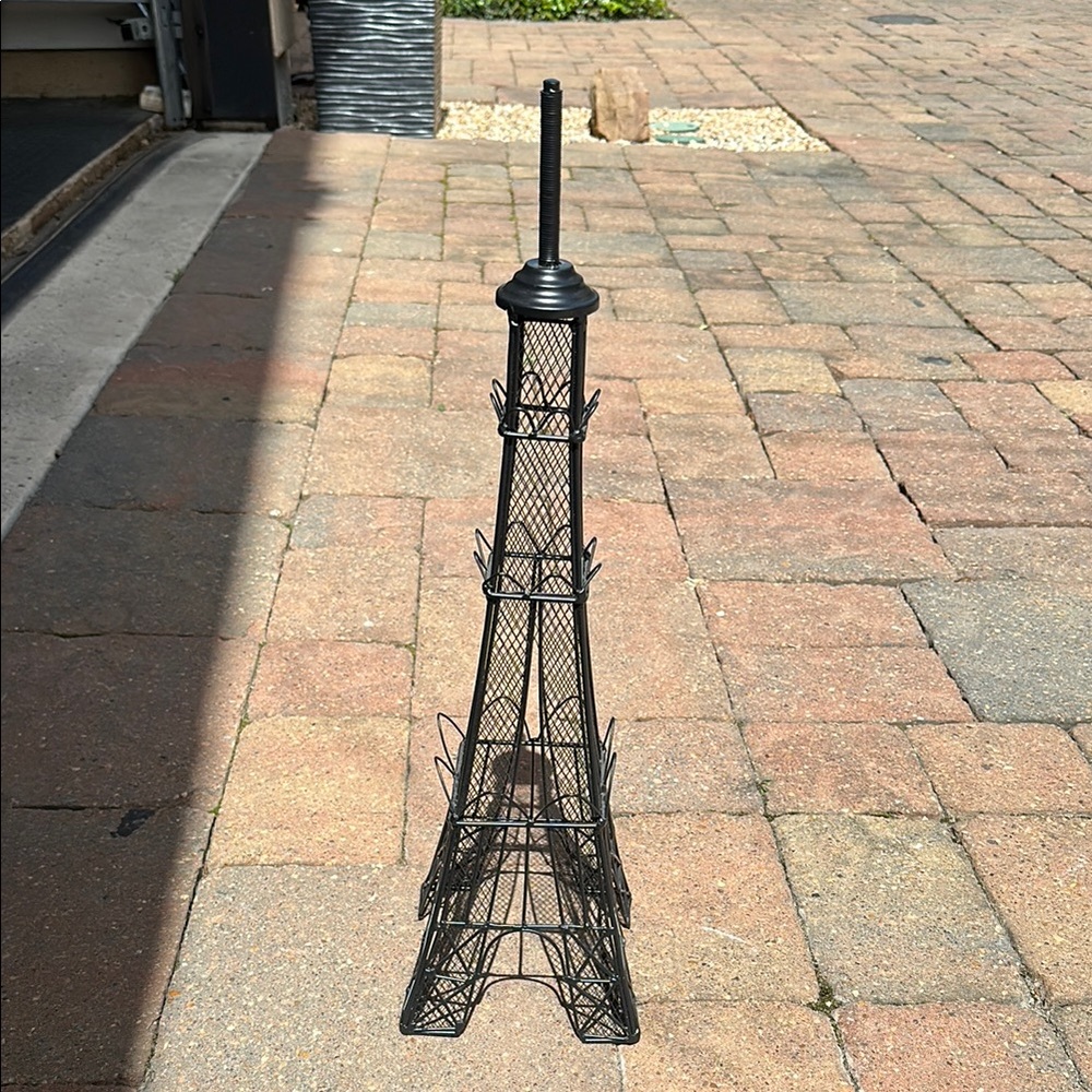 Black Eiffel Tower Jewelry Rack